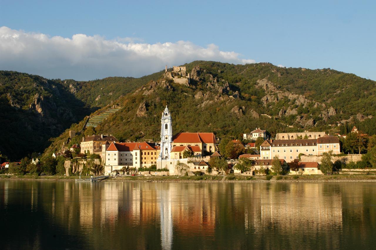 Weingut-Pension Stockingerhof Дюрнштайн Экстерьер фото
